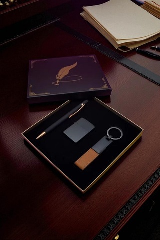 Kalem Seti Hediye Kutusu