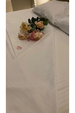 Otel Tipi 10 Adet Tek Nevresim, Çift Kişilik %100 Pamuk , Çizgili Saten 200x220 Beyaz