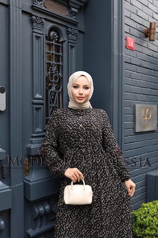 Kadın Siyah %100 Viskon Pamuklu Belden Bağlamalı Çiçek Desen Kat Kat Elbise V9539 Siyah