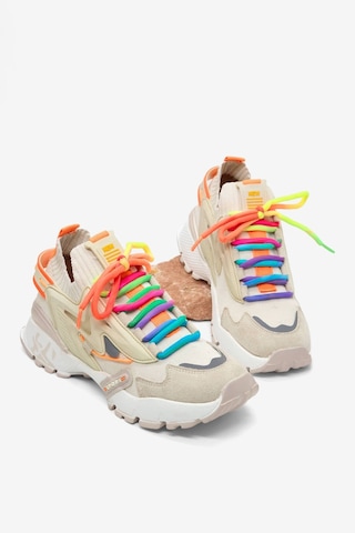 Tonny Black Rahat Kalıp Renkli Lastik Boğazlı Bağcıklı Sneaker Kadın Bej Sneaker Tbtdyz1903