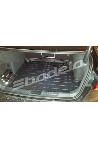 Audı A3 Sedan 2021 Uyumlu Bagaj Havuzu Kokusuz Siya