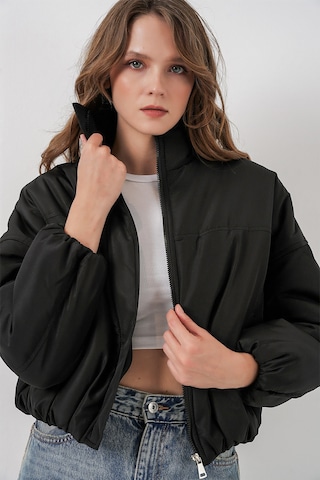 Bigdart Kadın Siyah Oversize Bomber Şişme Mont 5124 Siyah