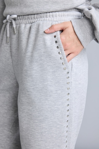 Defacto Straıght Fıt İşlemeli Beli Lastikli Geniş Paça Eşofman Altı I3344ax26wngr93 Gri-gr93