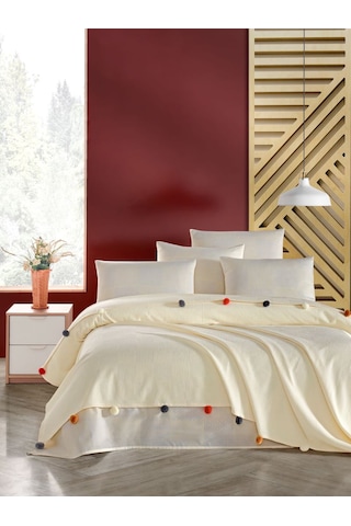 Madam Marica Krem Renkli Çift Kişilik Ponponlu Pike Takımı