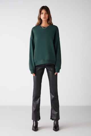 Grimelange Susana - Kadın Bisiklet Yaka Içi Polarlı Oversize Fit Basic Koyu Yeşil Sweatshirt