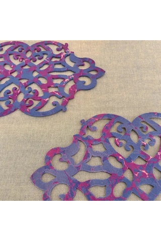 Uretti - Gülin 6449 - Ebru Sanatı İle Elde Yapılmış Lazer Kesim Keçe Supla 2li Takım 40cm - Mor Mor