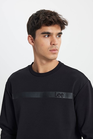 Lee Erkek Sweatshirt Siyah L242499001m Local Coll. Crew 25kmc8000080 Mc80001 Siyah