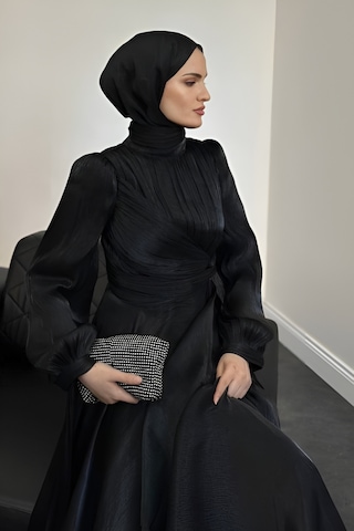 Kolu Bağlamalı Abiye Siyah