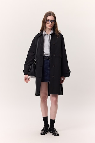 Bel Ayarlamalı Hafif Trençkot Siyah Siyah
