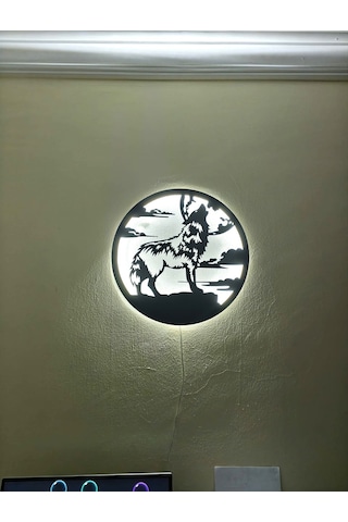 Motto Dekor Lazer Kesim Beyaz Led Işıklı Metal Bozkurt Görselli Duvar Dekoru Duvar Aydınlatması Siyah