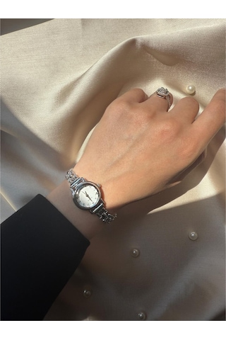 Retro Minimal Hasır Kordon Vintage Kadın Kol Saati Gümüş Gümüş