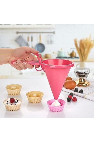 Pratik Çok Amaçlı Hamur Dağıtıcı 500 Ml Royaleks-kp103