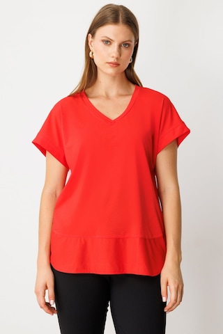 On Kadın Büyük Beden V Yaka Parçalı T-shirt 71476 Mercan