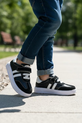 Tuğba Ortopedi 50 Çocuk Deri Sneaker Siyah