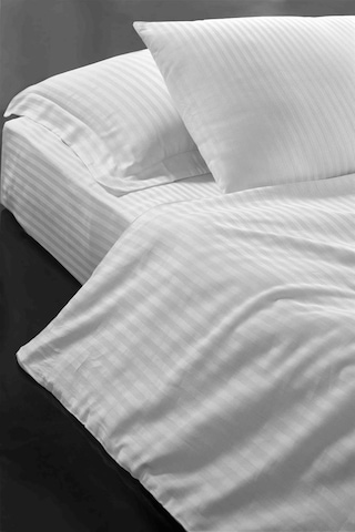 Beyaz Otel Tipi Pamuk Saten Tek Kişilik Nevresim Takımı Beyaz