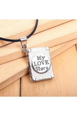 Hediyeci Abla Benim Aşk Hikayesi Kolyesi My Love Story Krem