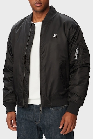 Calvin Klein Logolu Relaxed Fit Kolej Yaka Su İtici Mont Lv04rg505gub1 Erkek Mont Lv04rg505g Ub1 Siyah