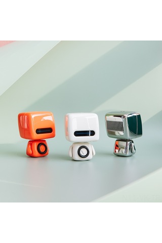 Vkemall Robot Şekilli Bluetooth Hoparlör, Taşınabilir Mini Müzik Çalar, 8 Saat Çalışma Süresi, 8m Bluetooth Mesafesi, Gizli Gösterge Işığı, Gümüş Renk