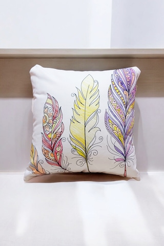 Modern Tarz Dijital Baskılı 4 Lü Dekoratif Kırlent Kılıfı Seti 43x43 Cm Şık Ve Renkli Tasarımlar Beyaz