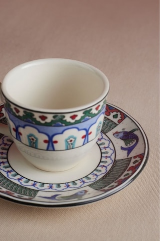 Karaca  x Ömür Akkor İznik Çini Kahve Fincanı ve Tabağı 90 ml