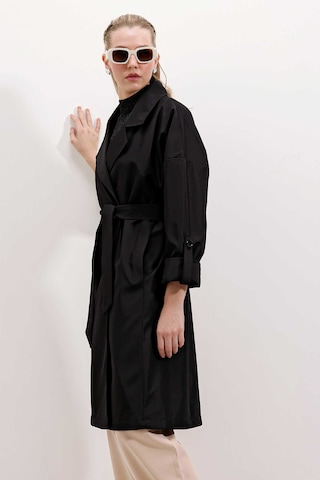 Gabria Kol Katlamalı Bağcıklı Trenchcoat Siyah