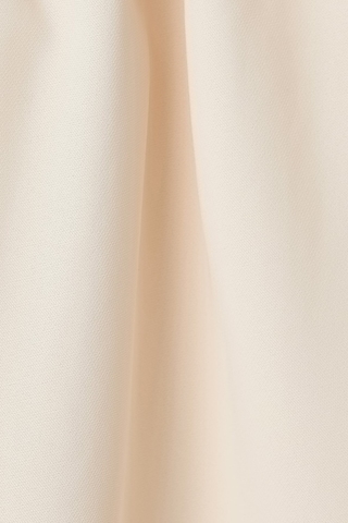 Sateen Yakası Aksesuarlı Kolsuz Bluz - Bej-137437