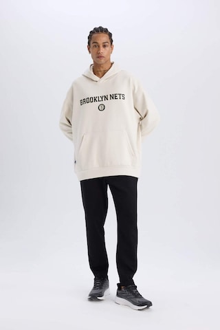 DeFactoFit NBA Brooklyn Nets Oversize Geniş Kalıp Kapüşonlu Sırt Baskılı Skuba Dalgıç Kumaş Sweatshirt D6711AX25SPBG662