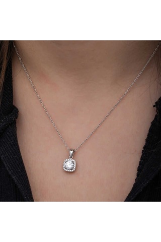 925 Ayar Gümüş Kare Montür Tek Taş Kadın Kolye Gümüş