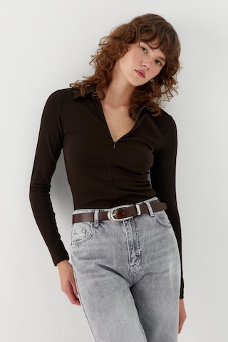 Polo Yaka Önden Gizli Fermuarlı Bluz Acı Kahve Acı Kahve