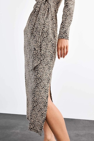 Defacto Leopar Desenli Twill Uzun Kollu Midi Elbise G0737ax25smbk81 Siyah