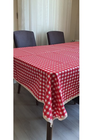 Kırmızı Pötikareli Sıvı Ve Leke İtici Pamuk Dantelli Masa Örtüsü