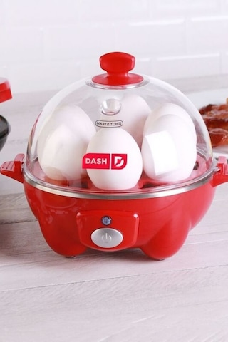 Dash Rapid Yumurta Pişirici + Mini Waffle Makinesi Premium Kahvaltı Seti Waffle Makineleri Kırmızı 3