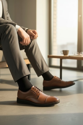 Enoch Erkek Hakiki Deri Klasik Ayakkabı Mikro Delikli Yan Panelli Ve Cap Toe Detaylı Comfort Tabanlı Bağcıklı Model Taba