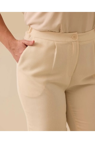 Kadın Büyük Beden Pile Detaylı Cepli Pantolon Gala-xi Krem