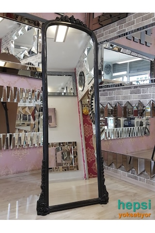 Matmazel Model Siyah Renk Ayaklı Varaklı Boy Aynası