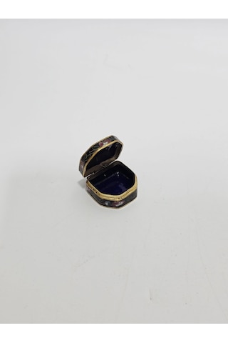 Antika Cloisonne Minyatür Kutu 3,8x3,5cm 087