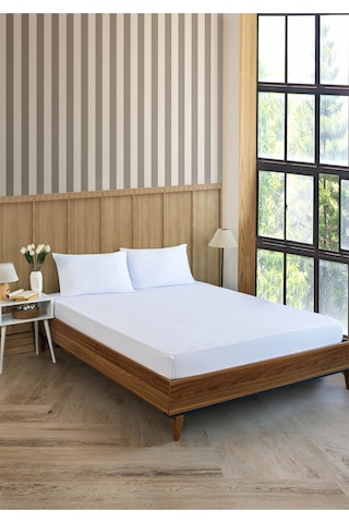 Çizgili Pamuk Saten Yatak Çarşafı Lastikli 180x200 Yastık Kılıfı Beyaz