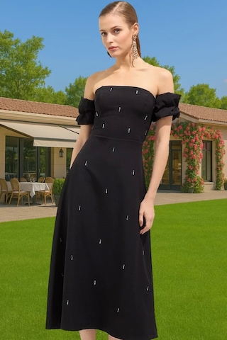 Ersefa Şık Beyaz Midi Abiye Elbise Taş Detaylı Bodycon Yazlık Şık Görünü Siyah