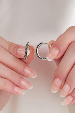 20 Mm Gümüş Siyah Zirkon Taşlı Halka Küpe