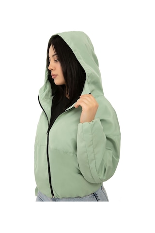 Kadın Su Yeşili Kapüşonlu Su Ve Rüzgar Geçirmez Cepli İçi Astarlı Oversize Yağmurluk Su Yeşili