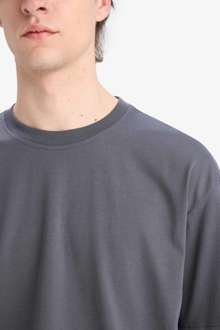 DeFacto Oversize Geniş Kalıp Bisiklet Yaka Basic Düz Kısa Kollu Tişört E6885AXNSAR104