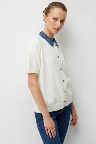 On Kadın Denim Detaylı Kısa Kollu Triko Hırka 10509 Ekru