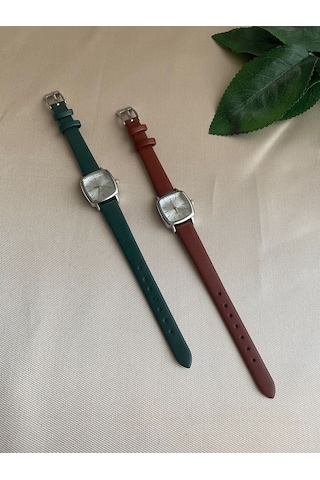 Retro Minimal Deri Kordon Kadın Kol Saati Gümüş