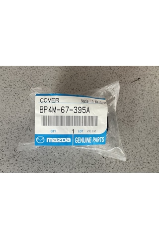 Mazda 3 Arka Silecek Kapağı