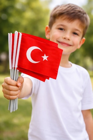 Plastik Sopalı Alpaka Bez Türk Bayrağı 10 Lu Paket 30x45 Cm Dayanıklı Tören Ve Kutlama Bayrağı Tek Ebat