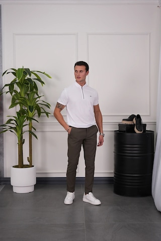 Modefendi Pamuk Likra Slim Fit Kalıp Bebe Yaka Fermuarlı Tshirt Beyaz