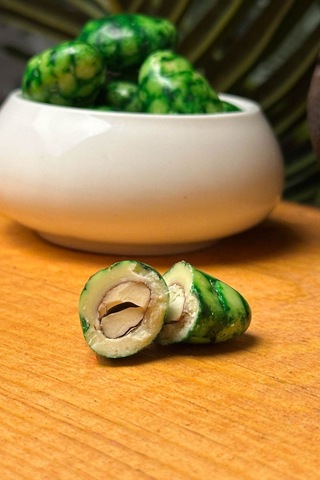 İçi Bademli - Draje Çikolata - 500 Gr