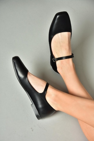 Fox Shoes S726252509 Kadın Babet - Siyah