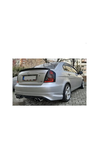 Hyundai Accent Era Arka Ek Çıkışsız Mat Siyah