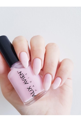 Alix Avien Açık Pembe Oje 05 Yüksek Pigmentli Uzun Süreli Kalıcılık Hızlı Kuruma Nail Lacquer 05